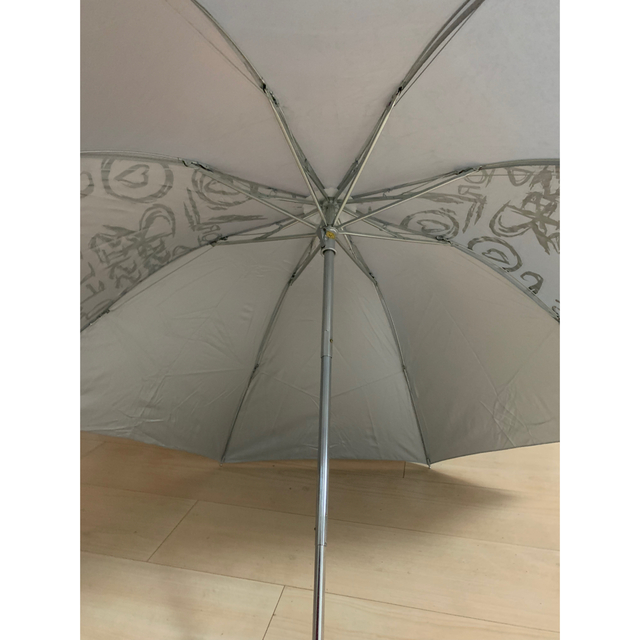 お値下げ　未使用　折りたたみ傘　ボトル型　 レディースのファッション小物(傘)の商品写真