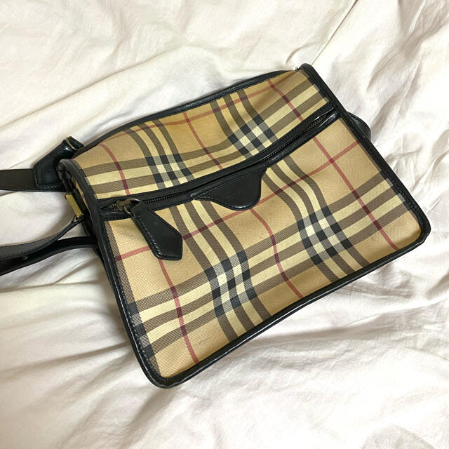 BURBERRY(バーバリー)のバーバリー ❤︎ 肩掛けバック レディースのバッグ(ショルダーバッグ)の商品写真