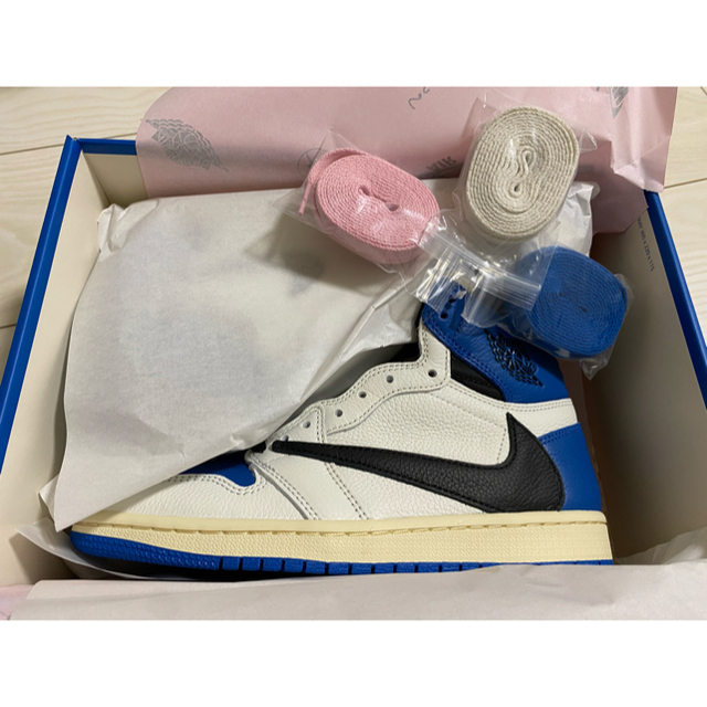 NIKE(ナイキ)の日曜日までの出品！トラビススコット　フラグメント　aj1 メンズの靴/シューズ(スニーカー)の商品写真