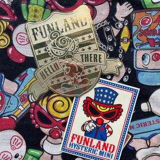 ヒステリックミニ(HYSTERIC MINI)のヒスミニ♡FUNLAND♡非売品♡ステッカー♡2枚(ノベルティグッズ)