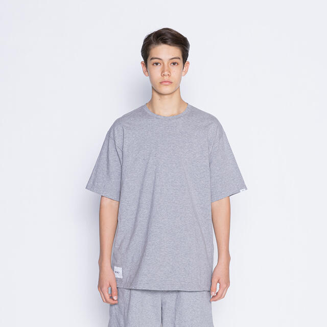 W)taps(ダブルタップス)のWTAPS 21ss CRIBS Tシャツ GRAY XL 新品未使用 メンズのトップス(Tシャツ/カットソー(半袖/袖なし))の商品写真