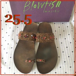 ブローフィッシュ(Blowfish)のBlowfishブローフィッシュ★レザーストーントングサンダル25.5cm１点物(サンダル)