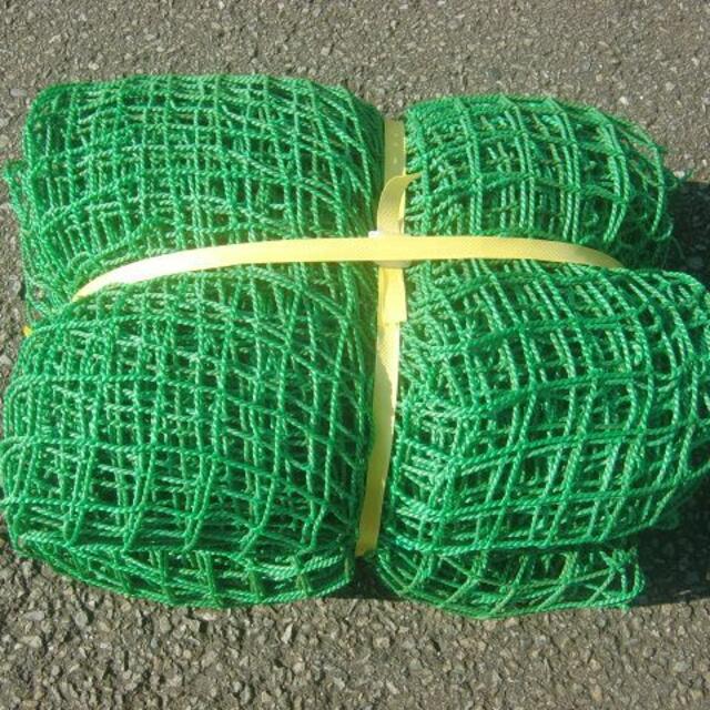 ネット　６，８ｍ×３，３ｍ