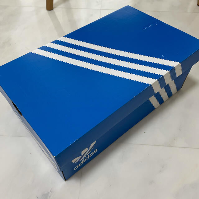 adidas(アディダス)の【新品】アディダス スタンスミス 黒 25.5 ブラック 箱あり メンズの靴/シューズ(スニーカー)の商品写真