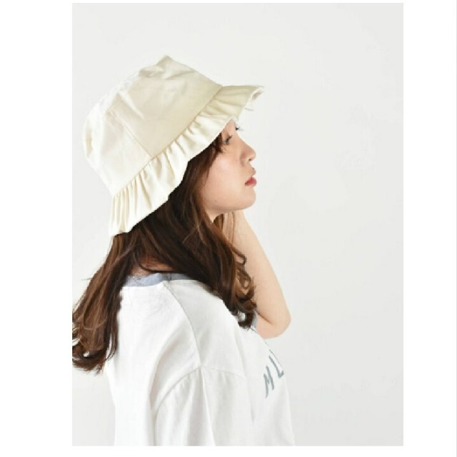 RETRO GIRL(レトロガール)のRETRO GIRL フリルバケットハット ホワイト レディースの帽子(ハット)の商品写真