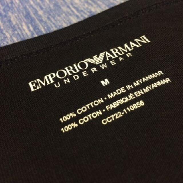 Emporio Armani(エンポリオアルマーニ)のエンポリオアルマーニ2180円　Vネック　サイズM黒カットソー半袖Tシャツ メンズのトップス(Tシャツ/カットソー(半袖/袖なし))の商品写真