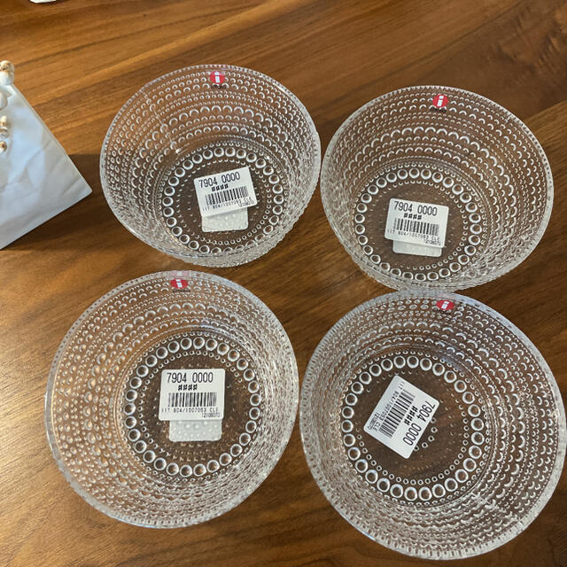 iittala(イッタラ)の新品　カステヘルミ　ボウル　4個 インテリア/住まい/日用品のキッチン/食器(食器)の商品写真