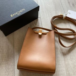 アパルトモンドゥーズィエムクラス(L'Appartement DEUXIEME CLASSE)の❤︎新品❤︎ZANCHETTI ザンケッティ❤︎クロスボディ キャメル(ショルダーバッグ)