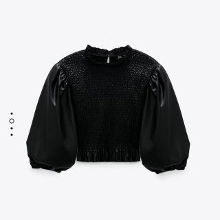 ザラ(ZARA)のザラ　レザートップス(カットソー(長袖/七分))