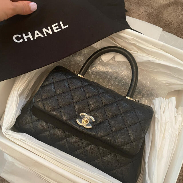 CHANEL(シャネル)のシャネルココハンドル シャネルXS レディースのバッグ(ショルダーバッグ)の商品写真