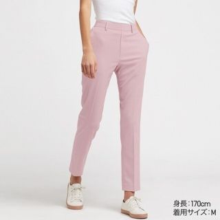 ユニクロ(UNIQLO)のUNIQLO ユニクロ EZYアンクルパンツ Mサイズ pink ピンク(クロップドパンツ)