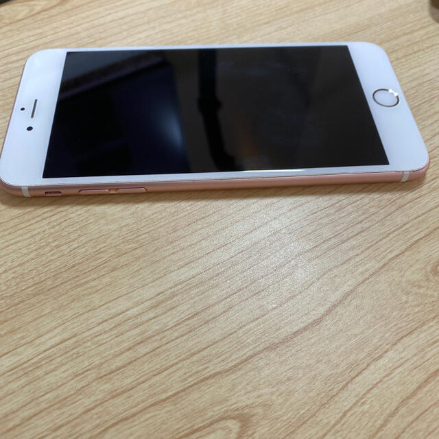 Apple(アップル)のiphone6s plus 64gb  スマホ/家電/カメラのスマートフォン/携帯電話(スマートフォン本体)の商品写真