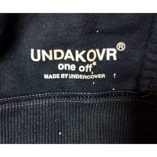 UNDERCOVER(アンダーカバー)のアンダーカバー　oneoff ダメージ加工パーカー ワンオフ　ジョニオ メンズのトップス(パーカー)の商品写真