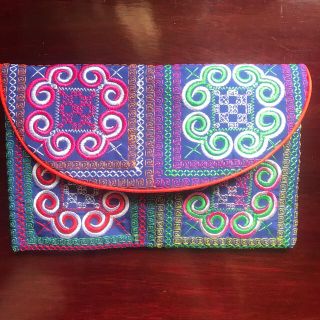 モン族刺繍ポーチ(ポーチ)