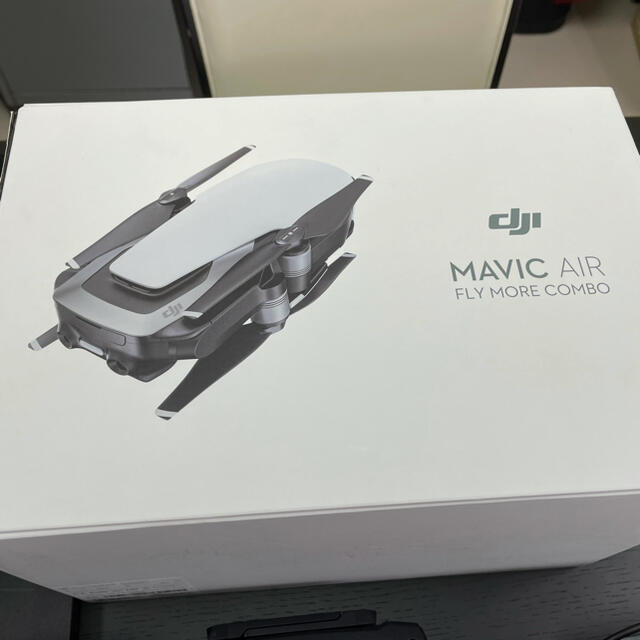 ホワイトdji MAVIC  AIR マビックエアー　コンボ