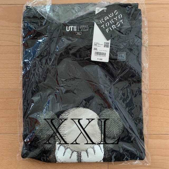 UNIQLO(ユニクロ)のUNIQLOユニクロ　カウズ　XXL メンズのトップス(Tシャツ/カットソー(半袖/袖なし))の商品写真