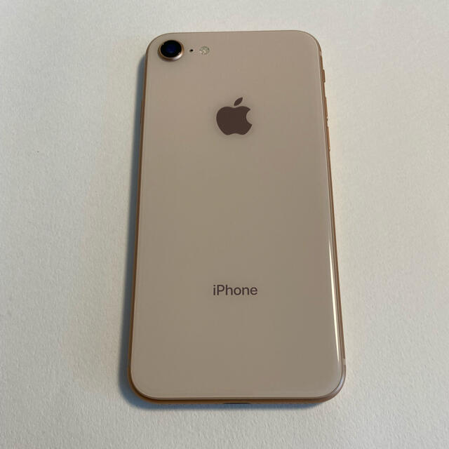 iPhone8 64GB ゴールド　SIMフリー スマホ/家電/カメラのスマートフォン/携帯電話(スマートフォン本体)の商品写真