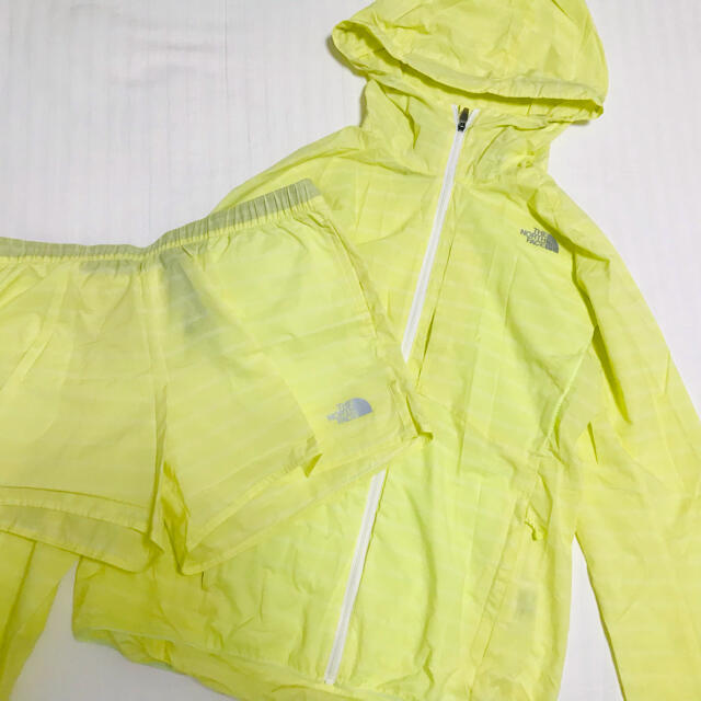 THE NORTH FACE(ザノースフェイス)のノースフェイスのトレーニングウエア　セットアップ レディースのトップス(パーカー)の商品写真