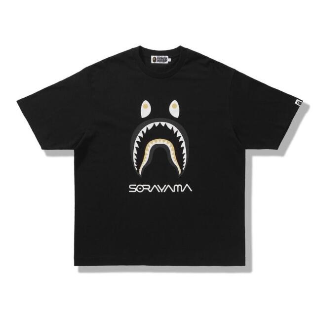 A BATHING APE(アベイシングエイプ)のBape X Hajime Sorayama Shark Tee 2XL メンズのトップス(Tシャツ/カットソー(半袖/袖なし))の商品写真