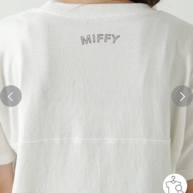 RayCassin(レイカズン)のミッフィー　Tシャツ　半袖　レイカズン レディースのトップス(Tシャツ(半袖/袖なし))の商品写真
