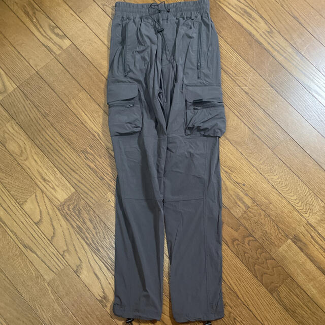 FEAR OF GOD(フィアオブゴッド)のREPRESENT 247 Pants XS 2着セット メンズのパンツ(ワークパンツ/カーゴパンツ)の商品写真