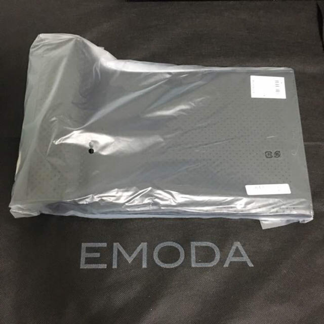 EMODA(エモダ)のEMODA ノベルティ ノートカバー ペンケース レディースのファッション小物(その他)の商品写真