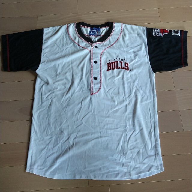 シカゴBulls  レトロ刺繍シャツ