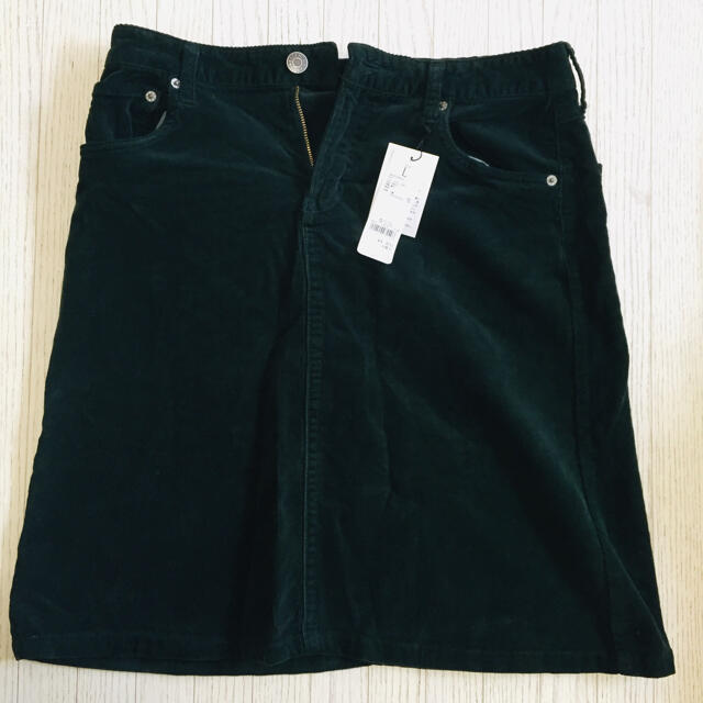 BACK NUMBER(バックナンバー)のコーデュロイ タイトスカート 深緑 (L) レディースのスカート(ひざ丈スカート)の商品写真