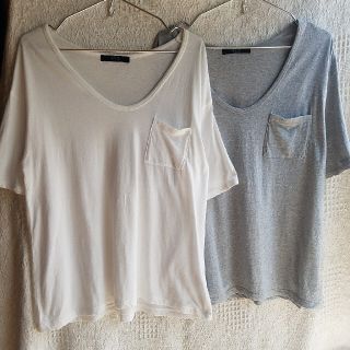 マウジー(moussy)のMOUSSY　ポケット付き　カットソー　２枚　まとめて　白　グレー(カットソー(半袖/袖なし))