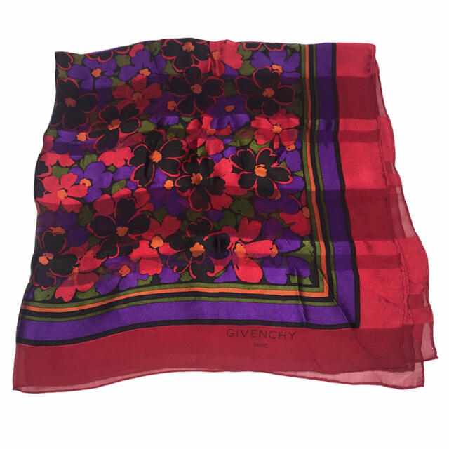 GIVENCHY(ジバンシィ)のジバンシー大判シルクスカーフ レディースのファッション小物(バンダナ/スカーフ)の商品写真
