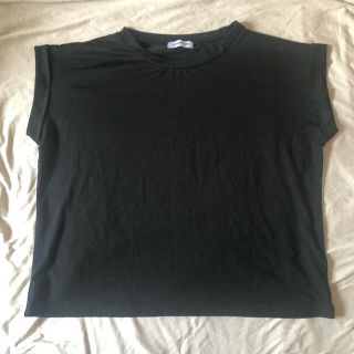 新品　黒Tシャツ(Tシャツ(半袖/袖なし))