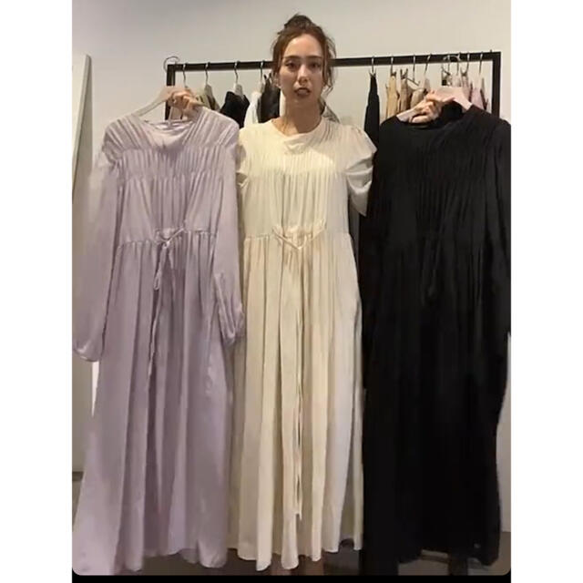 room306 CONTEMPORARY(ルームサンマルロクコンテンポラリー)のACYM  Airy gather maxi ワンピース レディースのワンピース(ロングワンピース/マキシワンピース)の商品写真