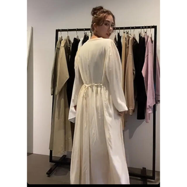 room306 CONTEMPORARY(ルームサンマルロクコンテンポラリー)のACYM  Airy gather maxi ワンピース レディースのワンピース(ロングワンピース/マキシワンピース)の商品写真