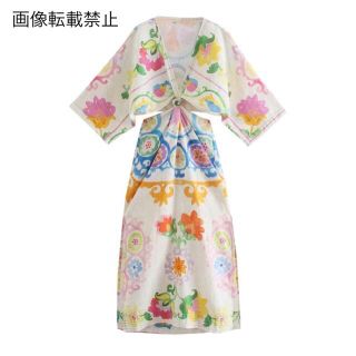 ザラ(ZARA)の🌻7月新作🏖5051◆プリント 柄 カットデザイン ワンピース(ひざ丈ワンピース)