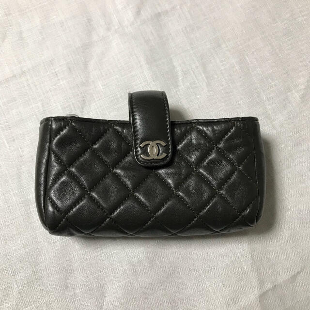 CHANEL(シャネル)のシャネル　マトラッセ　ミニポーチ レディースのファッション小物(ポーチ)の商品写真