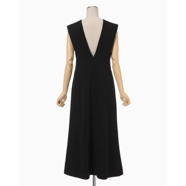 mame(マメ)のmame kurogouchi V Neck Sleeveless Dress レディースのワンピース(ロングワンピース/マキシワンピース)の商品写真