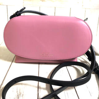 ⭐️未使用品　SMYTHSON 可愛いピンクのレザーショルダーバッグ定価8万円程