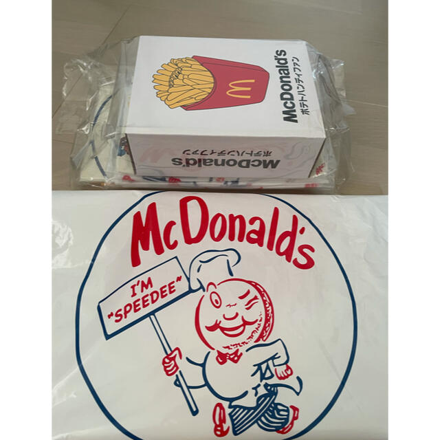 マクドナルド(マクドナルド)のマクドナルド50周年　ビッグスマイルバッグ エンタメ/ホビーのコレクション(ノベルティグッズ)の商品写真