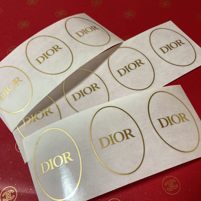 Christian Dior(クリスチャンディオール)のDior/楕円形✨ゴールドラッピングシール【10枚】 インテリア/住まい/日用品の文房具(シール)の商品写真