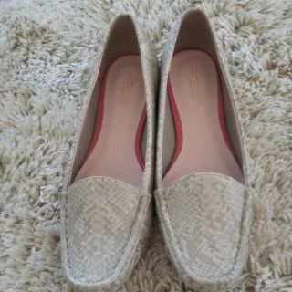 ODETTE E ODILE(スリッポン/モカシン)のフリマアイテム一覧 ODETTE E ODILE(スリッポン/モカシン)のフリマアイテム一覧