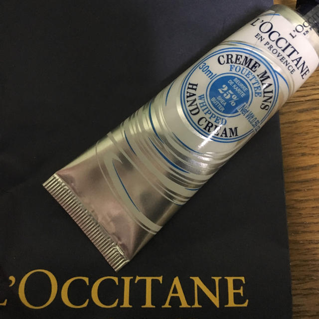 L'OCCITANE(ロクシタン)のロクシタン♡シアホイップハンドクリーム未開封 コスメ/美容のボディケア(ハンドクリーム)の商品写真