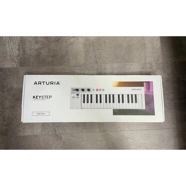 ARTURIA KEYSTEP MIDIキーボード 楽器のDTM/DAW(MIDIコントローラー)の商品写真