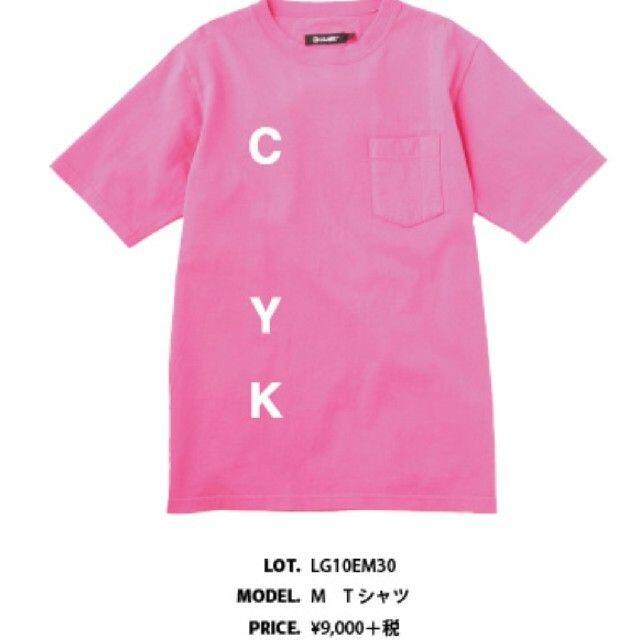 CUNE(キューン)のCUNE　ポケットT-shirt　tee　未使用　カラー cmyk メンズのトップス(Tシャツ/カットソー(半袖/袖なし))の商品写真