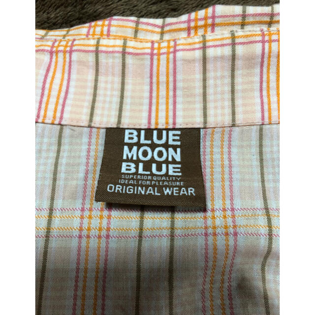 BLUE MOON BLUE(ブルームーンブルー)のブルームーンブルー　シャツ　　半袖 レディースのトップス(シャツ/ブラウス(半袖/袖なし))の商品写真