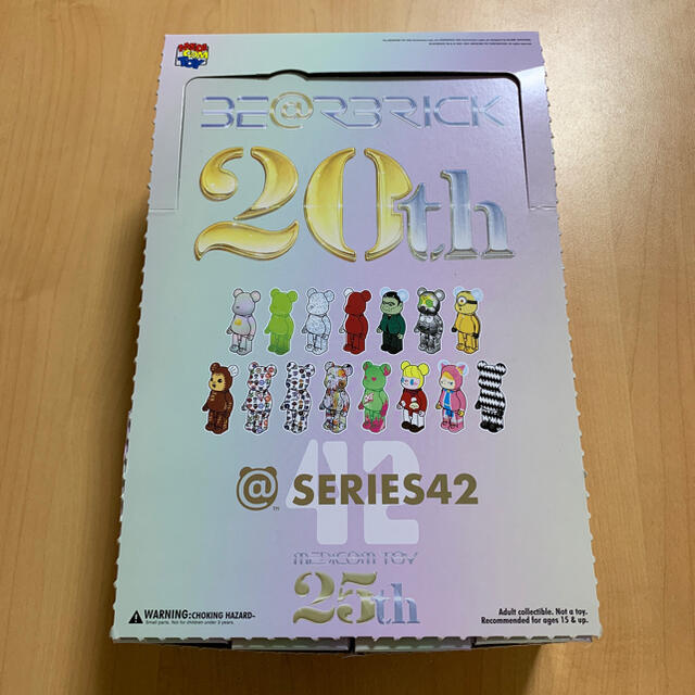 MEDICOM TOY(メディコムトイ)の◆ BE@RBRICK SERIES 42  24個 1箱 エンタメ/ホビーのフィギュア(その他)の商品写真