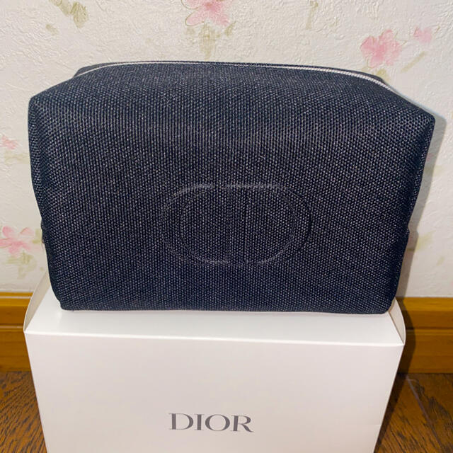 Christian Dior(クリスチャンディオール)の新品★ディオール ポーチ ブラック シルバージッパー レディースのファッション小物(ポーチ)の商品写真