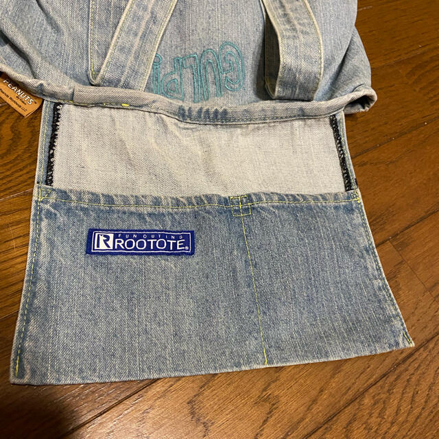 ROOTOTE(ルートート)のルートート　スヌーピー　刺繍トートバッグ　ピーナッツ レディースのバッグ(トートバッグ)の商品写真