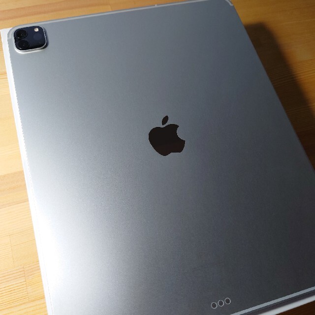 【値下げ】iPad Pro 第4世代 128GB Wi-Fi+Cellular