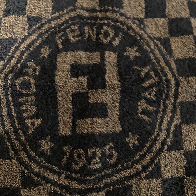 FENDI(フェンディ)のヒムラ様専用☆フェンディ タオル インテリア/住まい/日用品の日用品/生活雑貨/旅行(タオル/バス用品)の商品写真