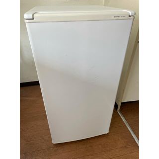 サンヨー(SANYO)のSANYO 冷蔵庫　75L(冷蔵庫)